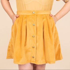 Tuesday Bassen Leo Velvet Scout Skirt